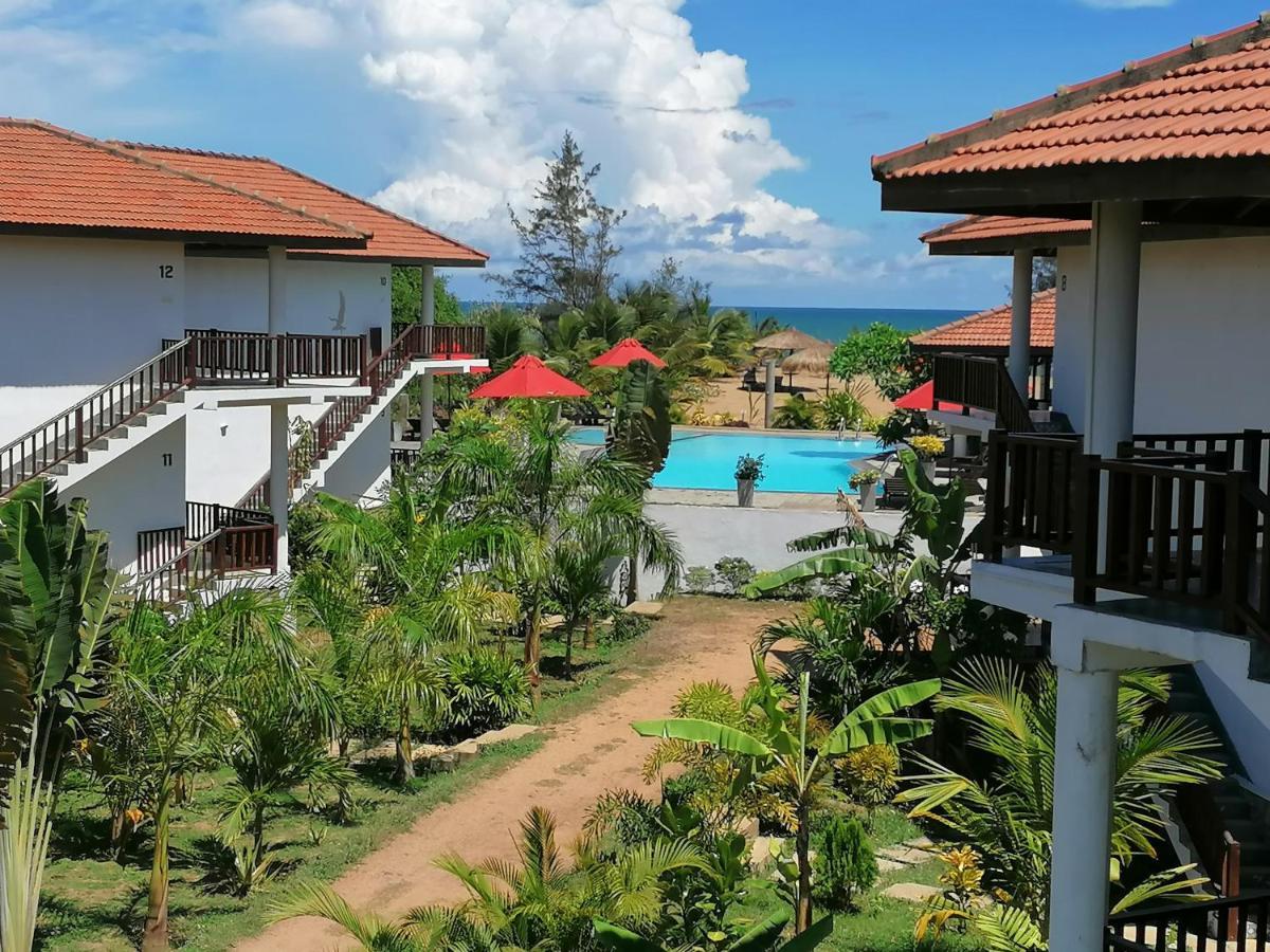 Ladja Beach Resort Ambalantota Exteriér fotografie